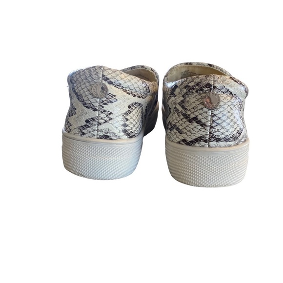 Steve Madden Women's Gills‎ Classic Slip-On Fashion Sneaker, Bone Snake 6.5 - Picture 4 of 10